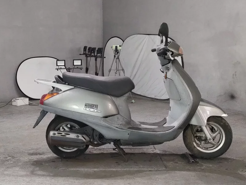 Honda LEAD 100