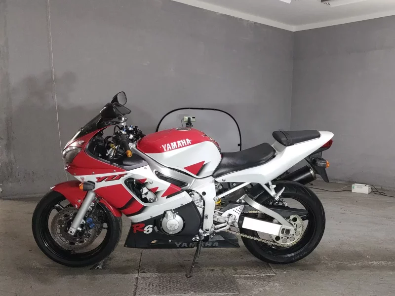 Yamaha 6
