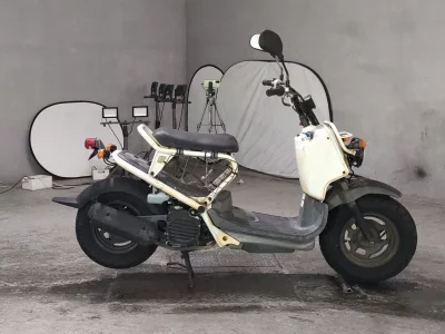 Honda ZUMAR