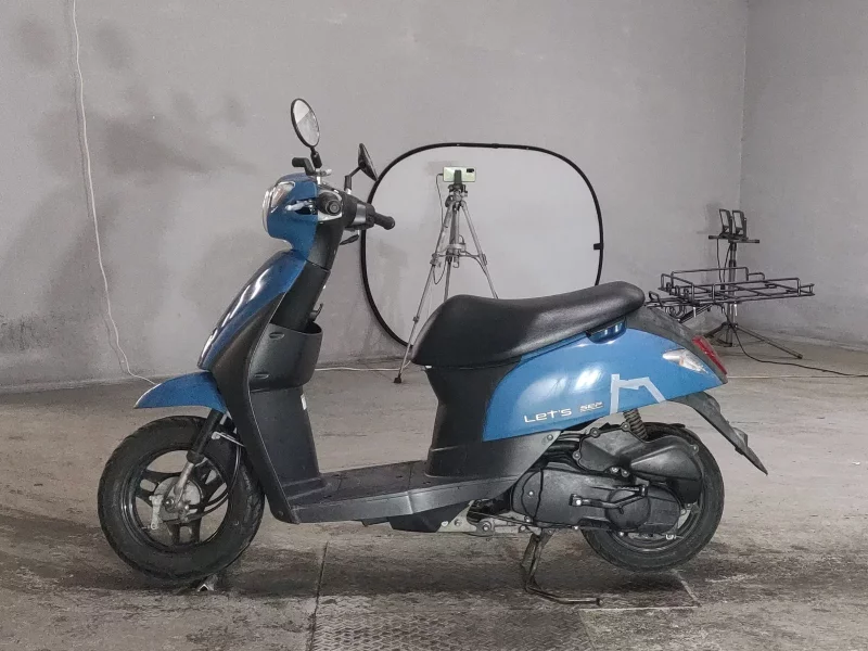 Suzuki LET S