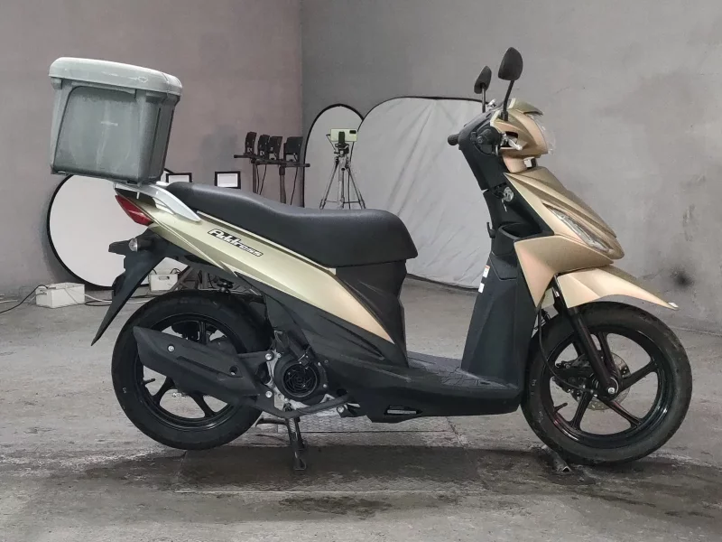 Suzuki ADDRESS V110
