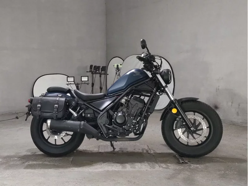Honda REBEL лот № 7438 оценка 4.5  с аукциона в Японии