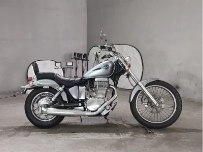 Suzuki SAVAGE 400