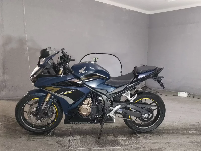 Honda CBR400R