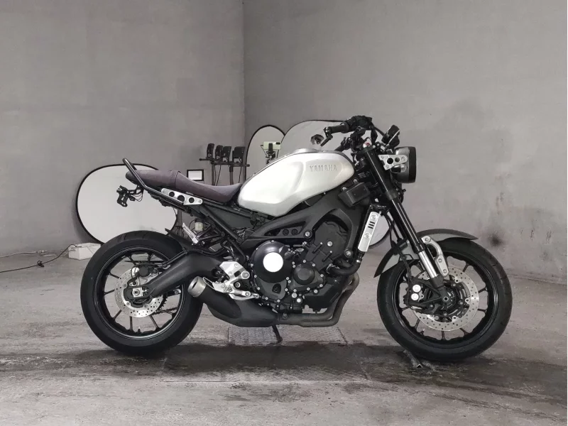 Yamaha XSR900 лот № 7450 оценка 4  с аукциона в Японии