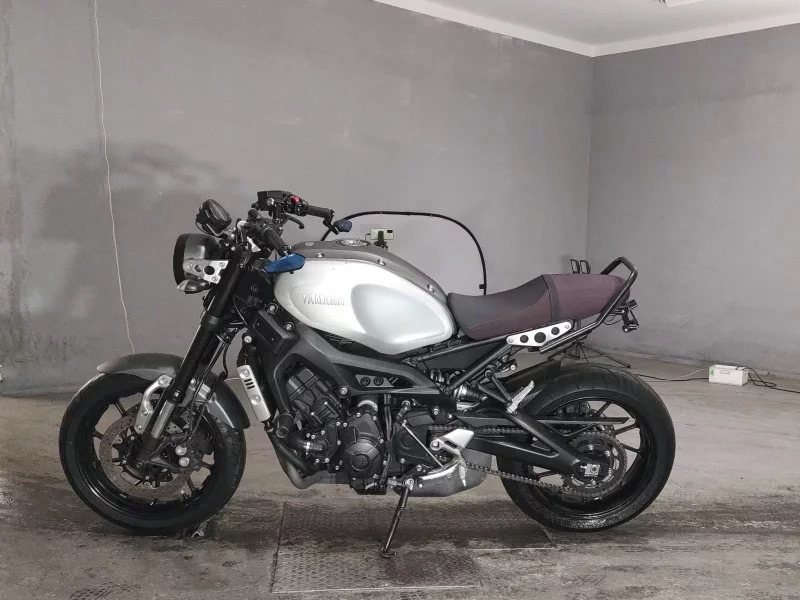 Yamaha XSR900