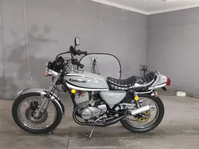 Kawasaki KH400