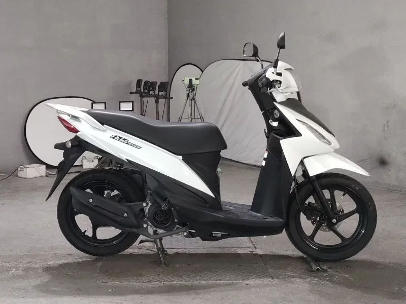 Suzuki ADDRESS V110