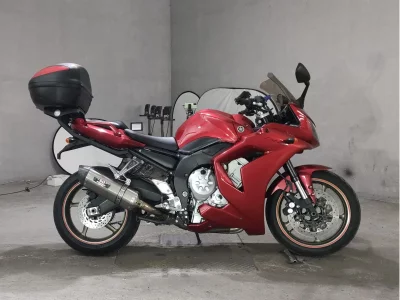 Yamaha FZ-1 FEATHER  с аукциона в Японии