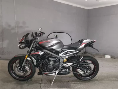Triumph TRIUMPH STREET TRIPLE RS  с аукциона в Японии