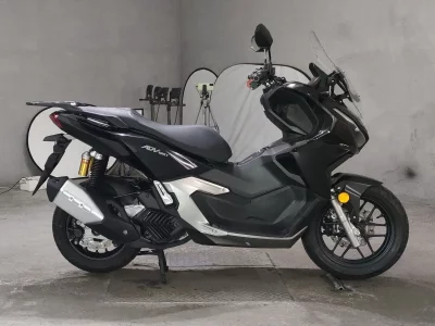 Honda ADV160