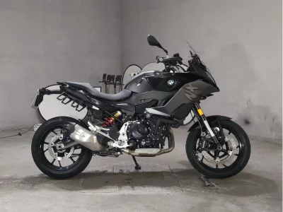 BMW BMW F900XR
