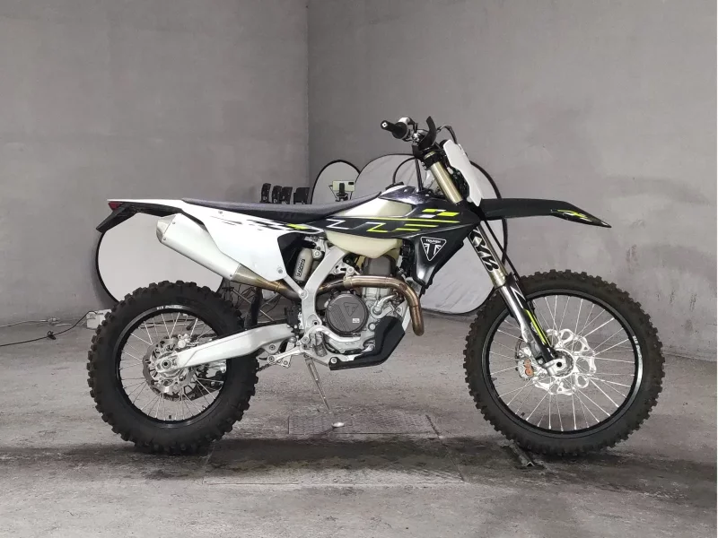 Triumph TRIUMPH TF450E