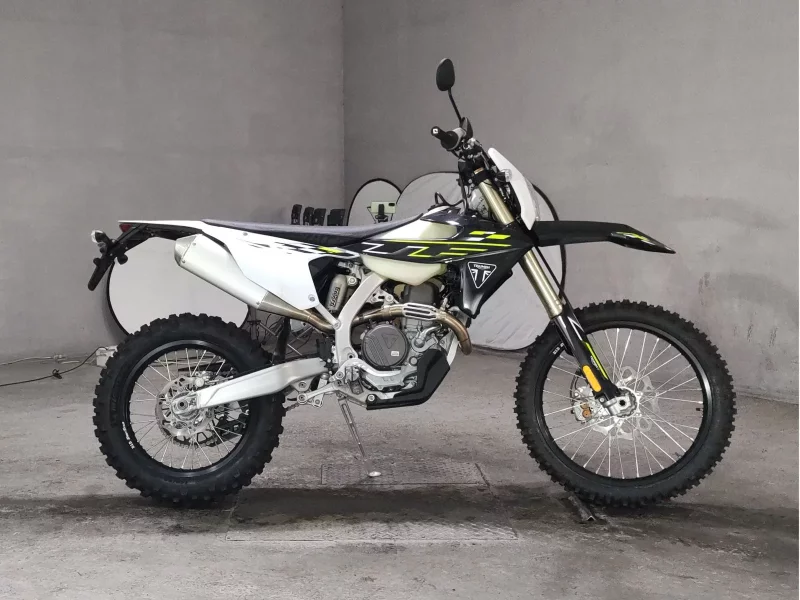 Triumph TRIUMPH TF450E
