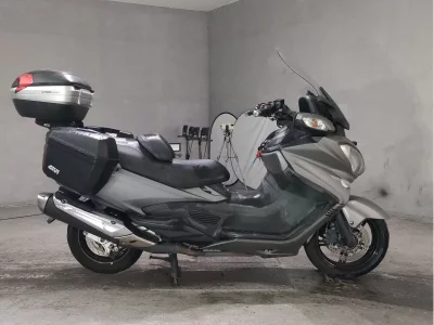 Suzuki SKYWAVE 650LX