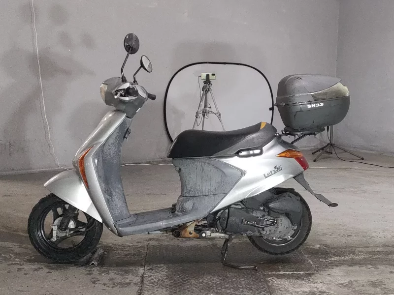 Suzuki LET S5