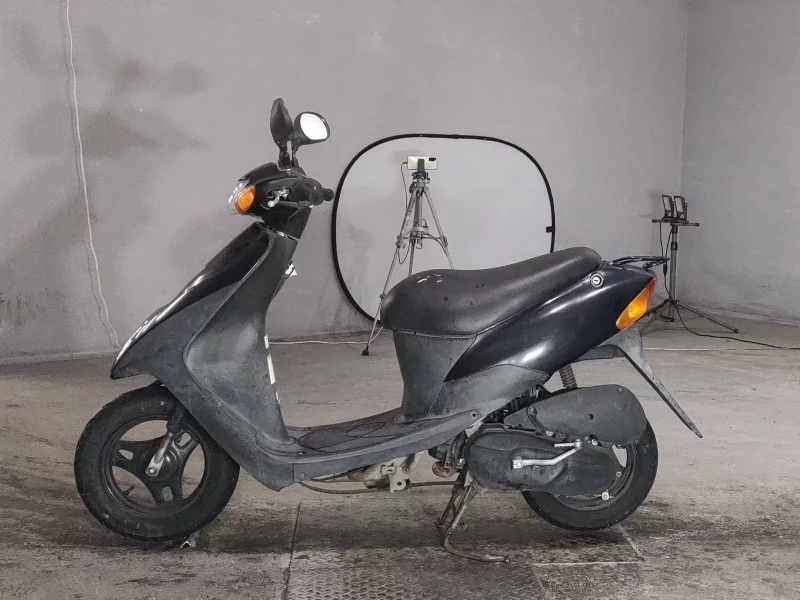 Suzuki LET S2