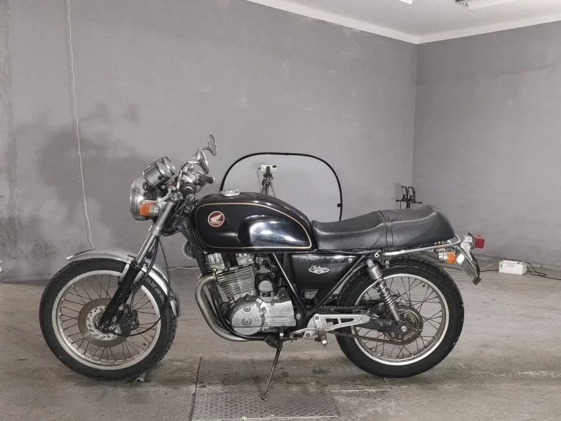 Honda GB250 CLUBMAN 1