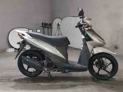 Suzuki ADDRESS V110