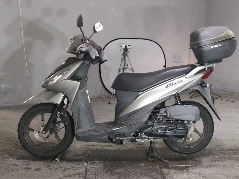 Suzuki ADDRESS V110