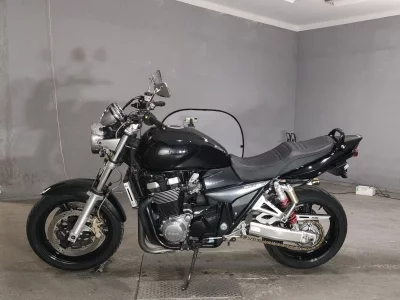 Suzuki GSX1400