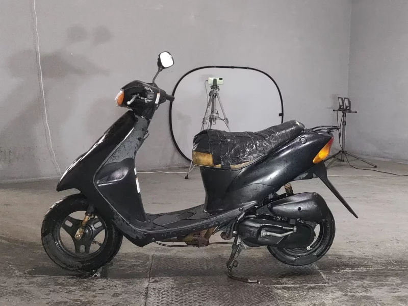 Suzuki LET S2