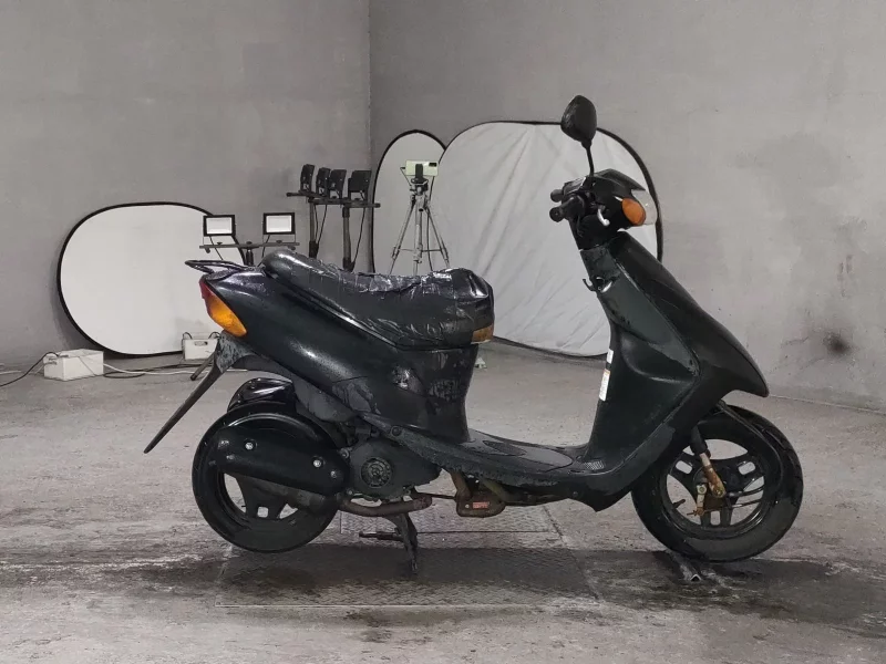 Suzuki LET S2