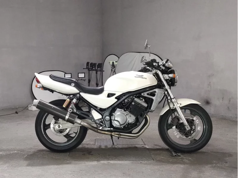 Kawasaki BALIUS250-2