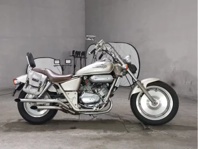 Honda MAGNA 250