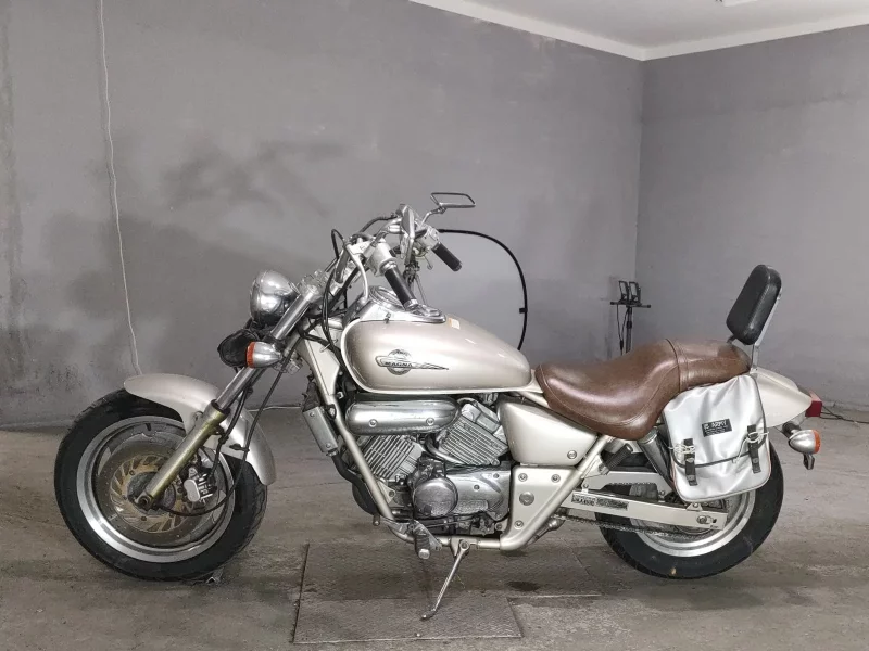 Honda MAGNA 250