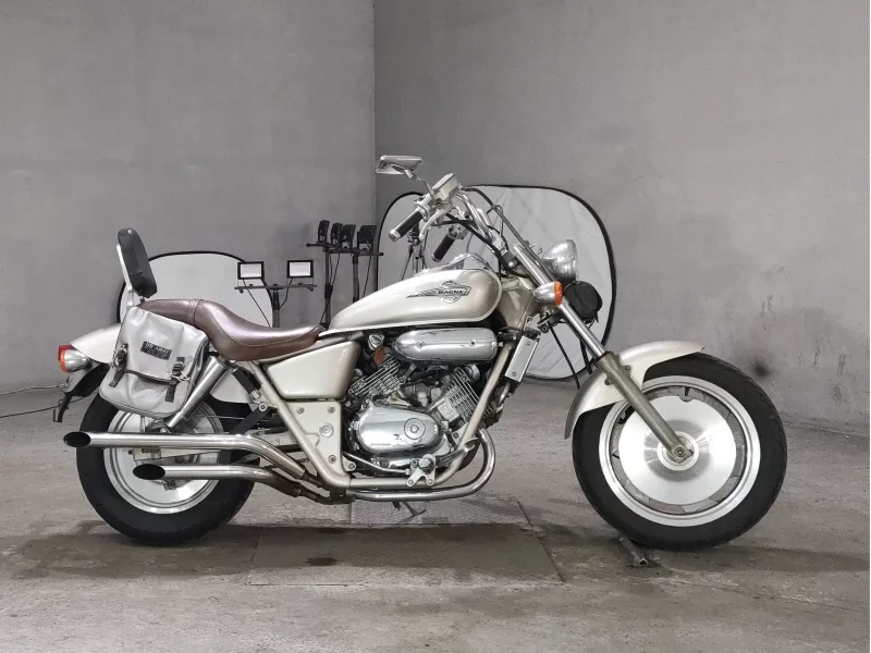 Honda MAGNA 250