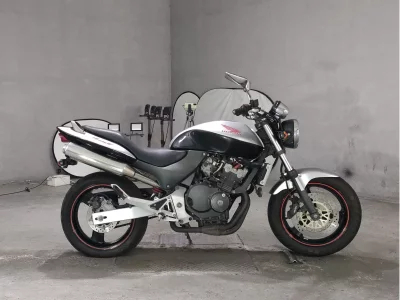 Honda HORNET250