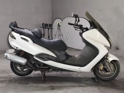 Yamaha MAJESTY 125