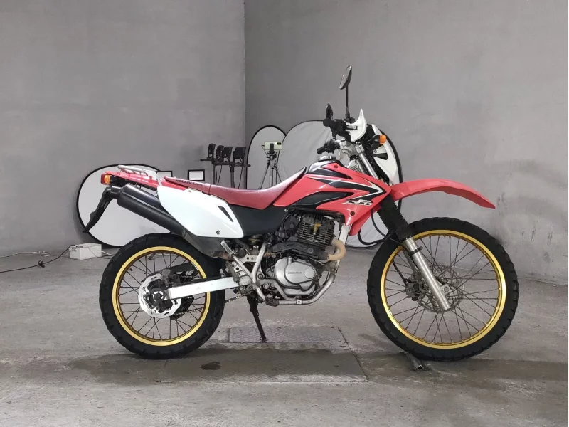 Honda XR230