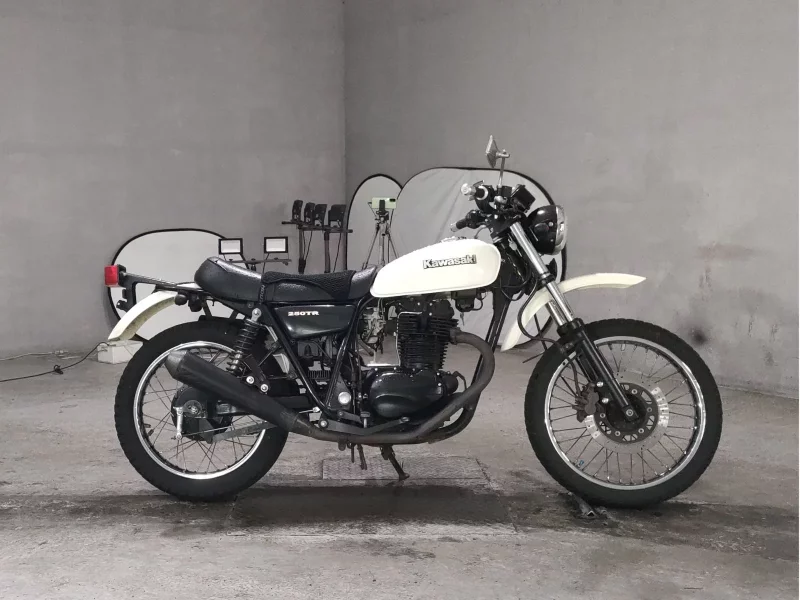 Kawasaki 250TR
