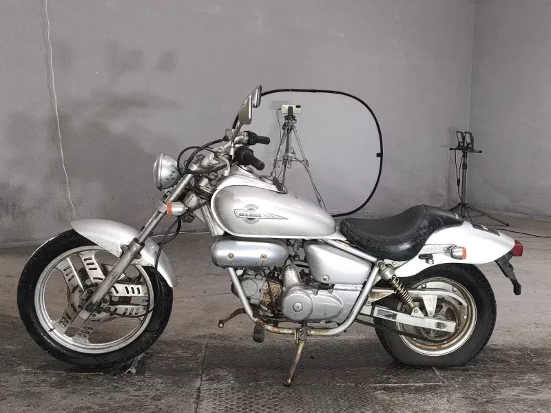 Honda MAGNA 50