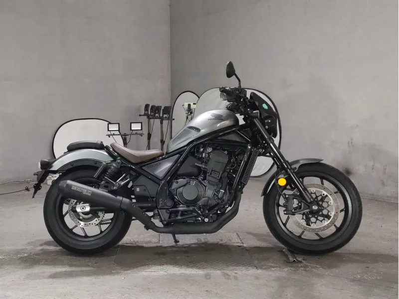 Honda REBEL 1100 лот № 7533 оценка 6  с аукциона в Японии