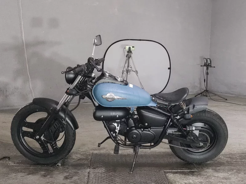 Honda MAGNA 50