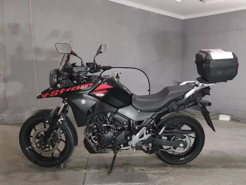 Suzuki V STROM 250