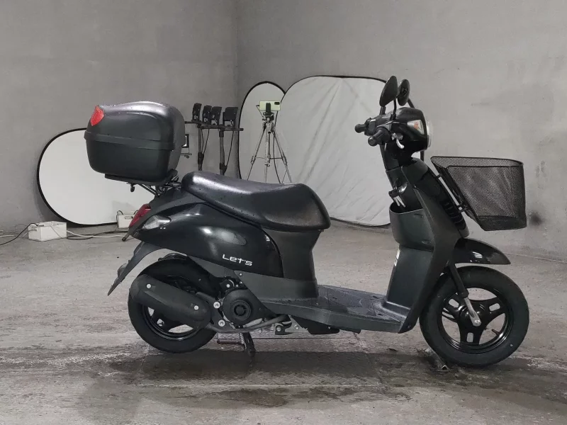 Suzuki LET S
