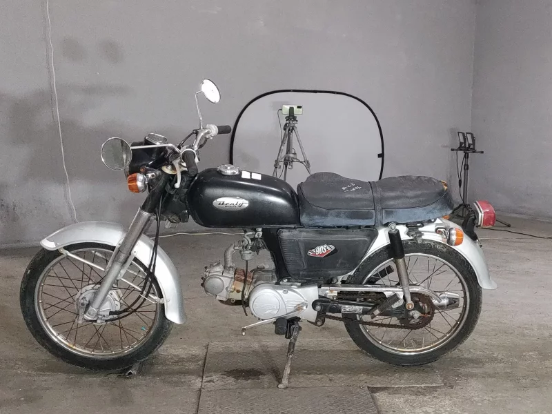 Honda BENLY90