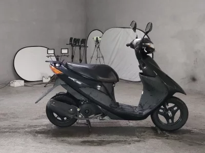 Suzuki ADDRESS V50