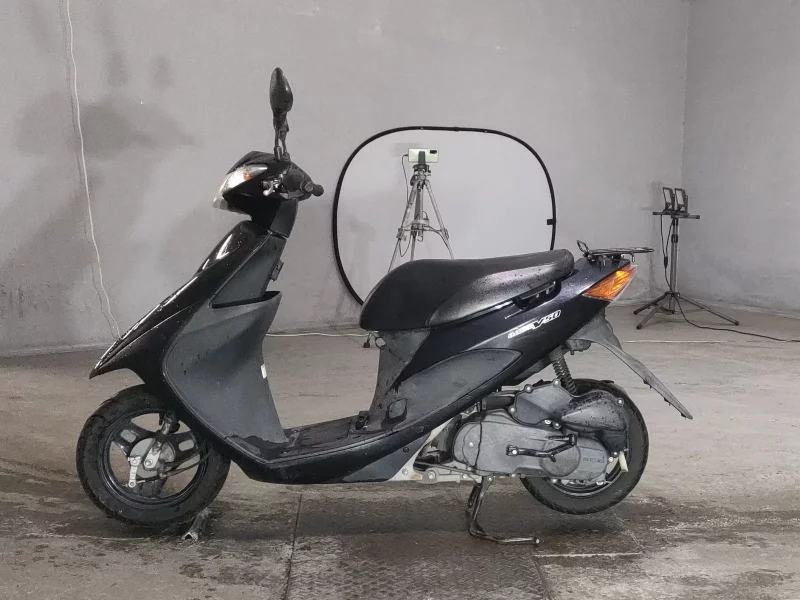 Suzuki ADDRESS V50