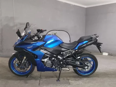 Suzuki GSX-S1000GT