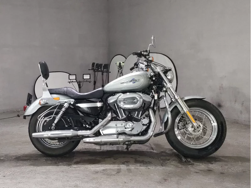 Harley-Davidson HARLEY XL1200C