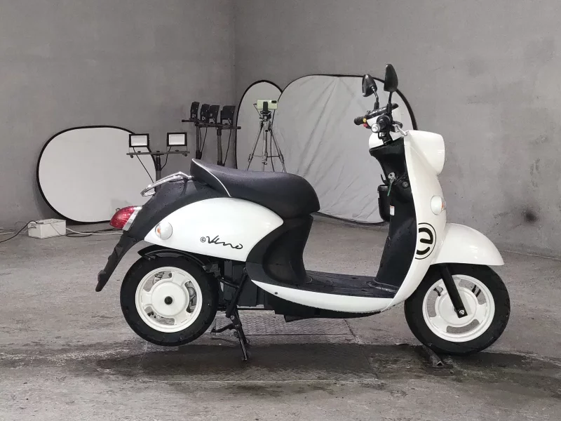 Yamaha E- VINO