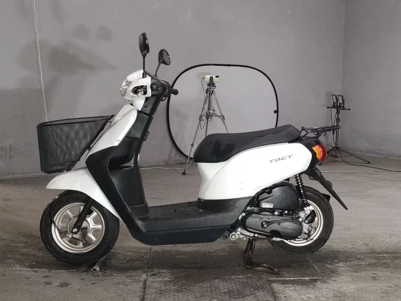 Honda TACT BASIC