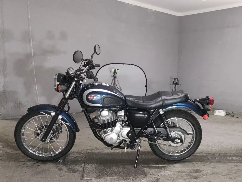 Kawasaki W230