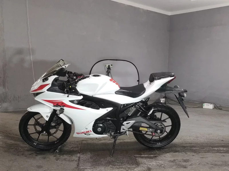 Suzuki GSX-R125