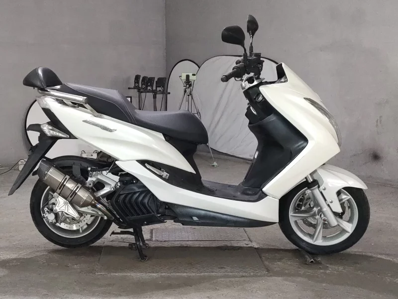 Yamaha MAJESTY 155S